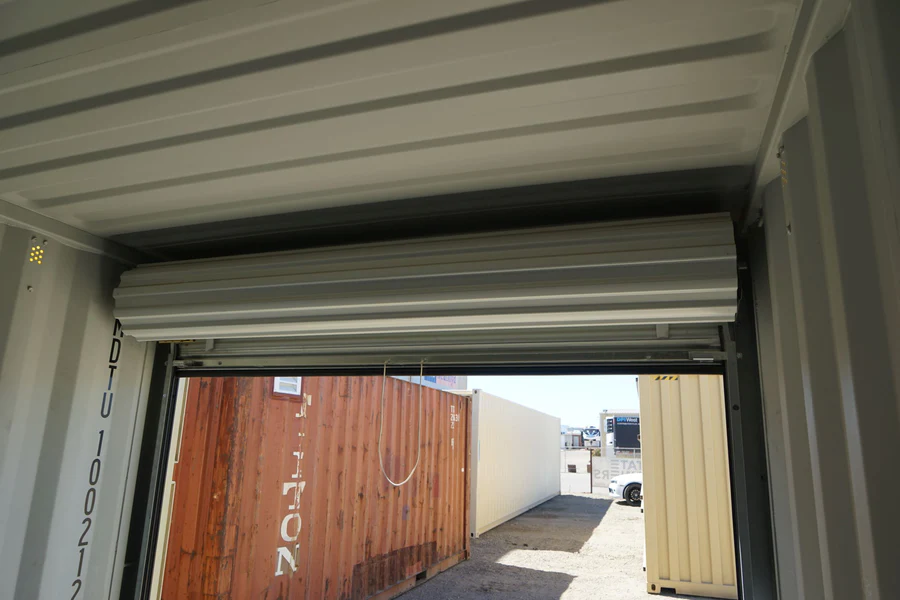 7_foot_roll_up_door_interior_right_900x
